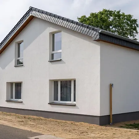 Ferienhaus-am-walnussbaum ميرو