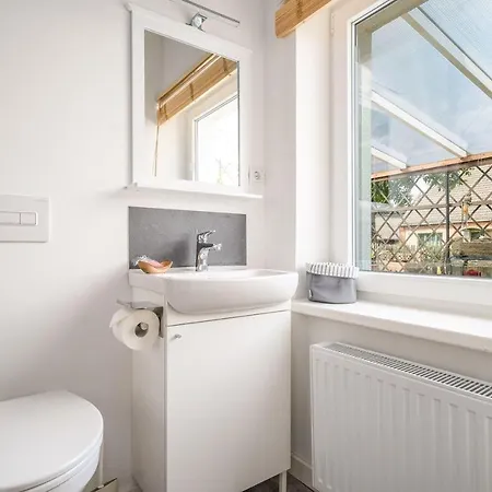 Ferienhaus-am-walnussbaum بيت للعطل *